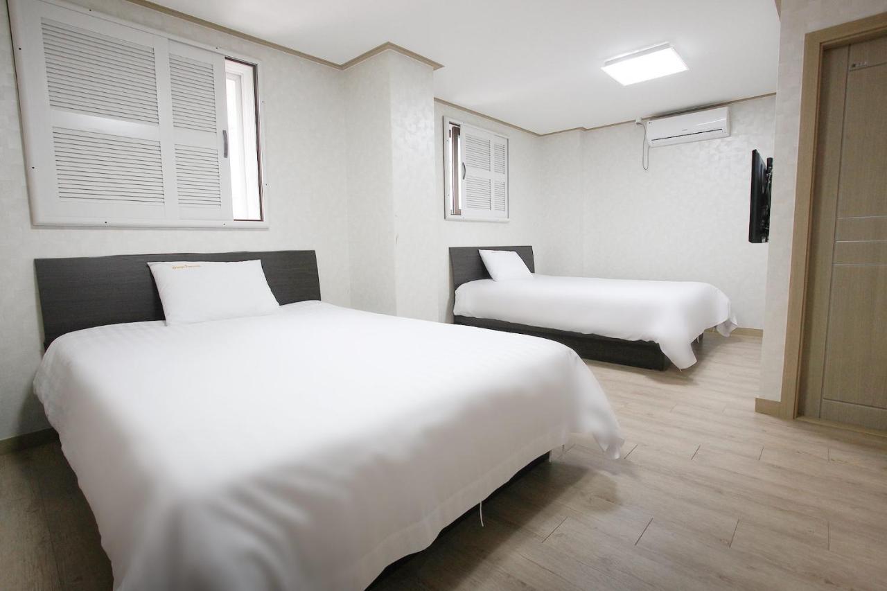 Orange Tree Hotel Jeju Buitenkant foto